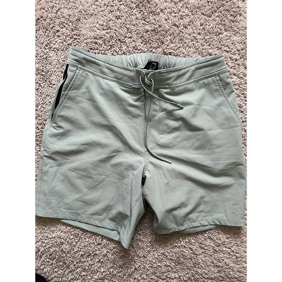 Ten Thousand Foundation Short 7" L - Picture 2 of 4